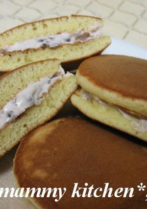 A picture of Soy Milk Dora-Yaki Pancakes with Cream Filling.
