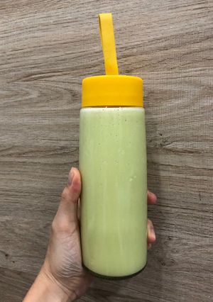 Hình của món Sữa hạnh nhân bơ rau củ.