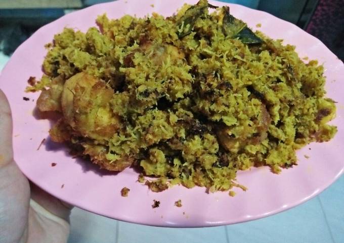 Ternyata begini lho! Resep memasak Ayam Serundeng (Ayam masak Kelapa) dijamin lezat