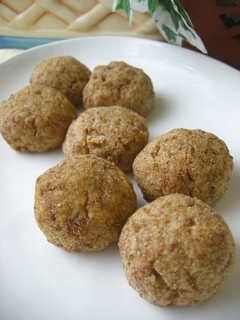 A picture of Okara Diet Cheese and Cereal Snacks.