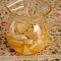 A picture of Ginger and Daikon Radish Honey Pickles.