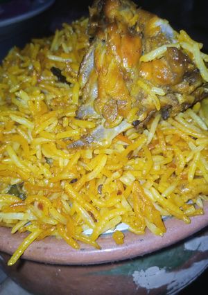 A picture of Chapati biryani bawarchi style men.