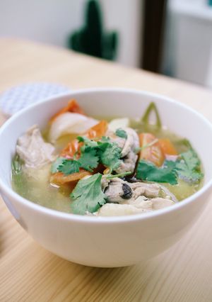 A picture of Chicken Soup with Fresh Spices.