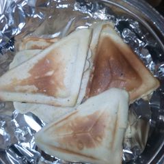 A picture of Toasted cake😋.