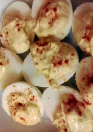 A picture of Devilish Eggs Royal.