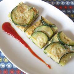 A picture of [Spanish Recipe] Zucchini Omelette.