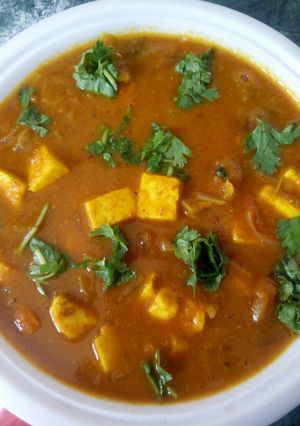 A picture of Masala paneer.