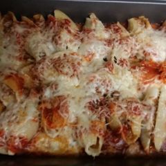 A picture of Easy Stuffed Shells.