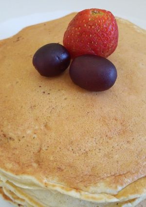 A picture of Fruity Pancakes#eldybreakfastcontest.