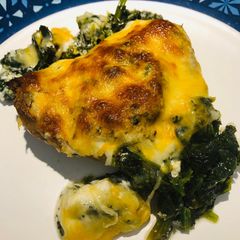 A picture of Sour Cream Spinach Ranch Chicken Thighs.