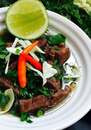 A picture of Kanya's Beef Noodles Soup.