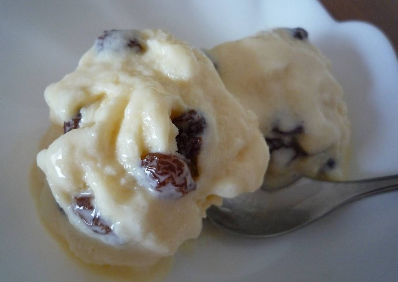Rum Raisin Ice Cream with Milk and Whole Egg