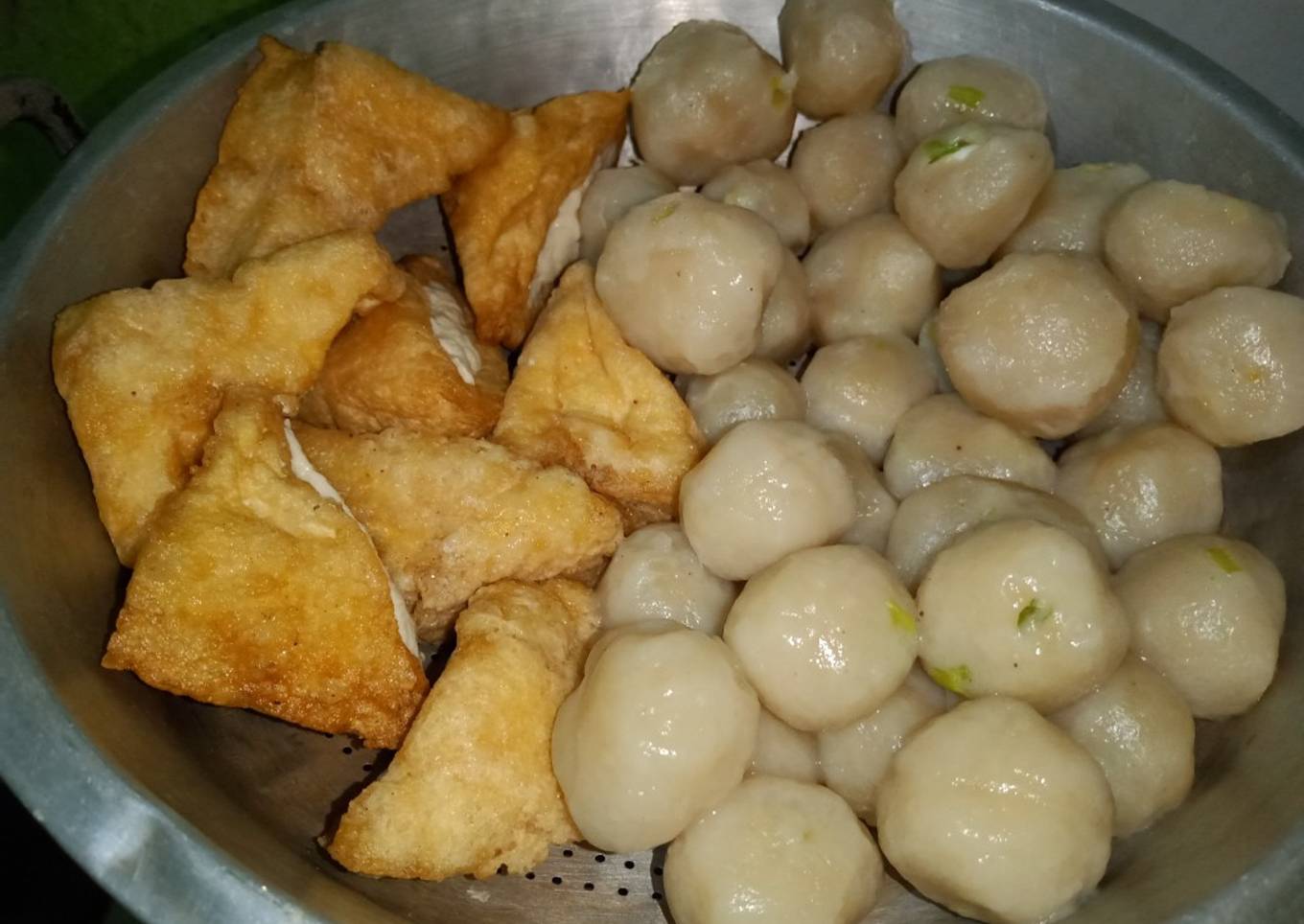 Ojek gandum / cilok