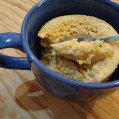 Una foto de Pastel de elote en taza (Mug cake) 🌽