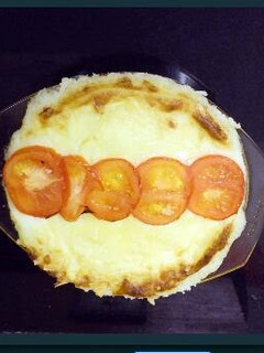A picture of Cheese and potato bake.