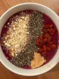 Acai bowl (vegan)