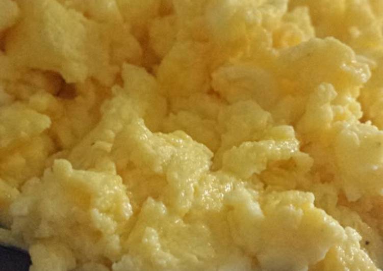 Easiest Way to Prepare Any-night-of-the-week Hidden scrambled cheesy eggs