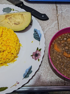 A picture of Simple Rice n' Kamande.