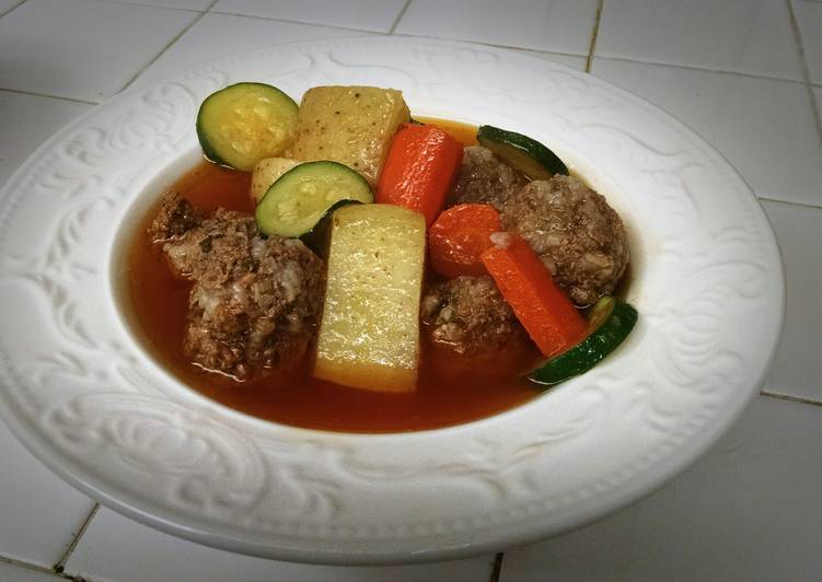 Easy Albondigas (Mexican meatball soup)