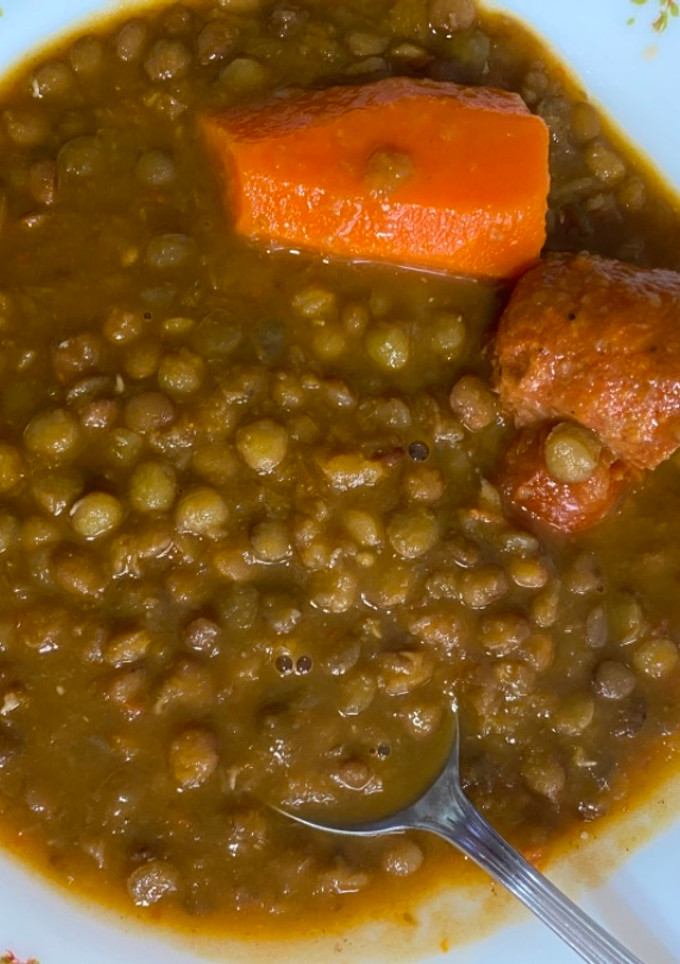 Una foto de Lentejas con chorizo y zanahoria
