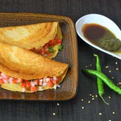 A picture of Moong dal chilla.