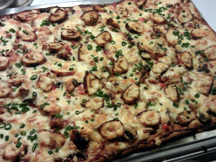 Easy Steps to Make Make it Your Own Pizza Dough! the So Delicious Appealing