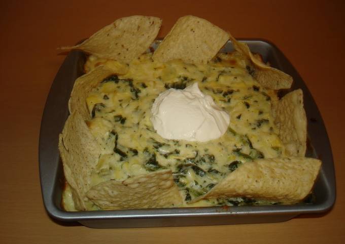 Simple Way to Prepare Award-winning Spinach and Artichoke Dip