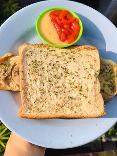 Foto resep Omelette Jamur + Roti Gandum