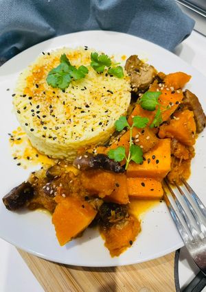 Une photo de Saute de filet mignon en sucre - sale et ses légumes 🌸