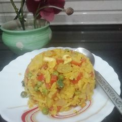 A picture of Indori Poha.