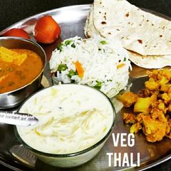A picture of Veg Thali.