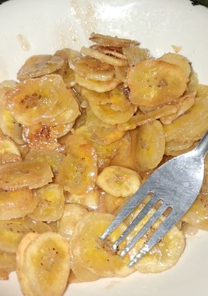 A picture of Caramelized Banana Chip.