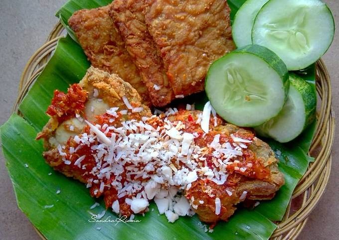 Resep Ayam Geprek Ala Bensu Oleh Sandra Risma Cookpad