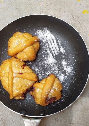 পিনাট সিনেমন রোল(Peanut Cinnamon Roll recipe in bengali) রেসিপির প্রধান ছবি