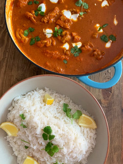 A picture of Chicken Tikka Masala.