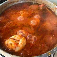 Una foto de Salsa con pollo (ideal para acompañar unas ricas pastas)