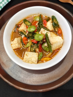 Foto resep Putih Telur Kuah Pedas