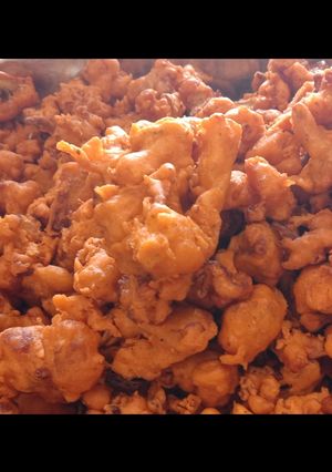 A picture of Gobhi pakoda.