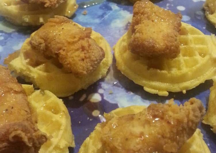 How to Cook Delicious Mini Chicken and Waffles