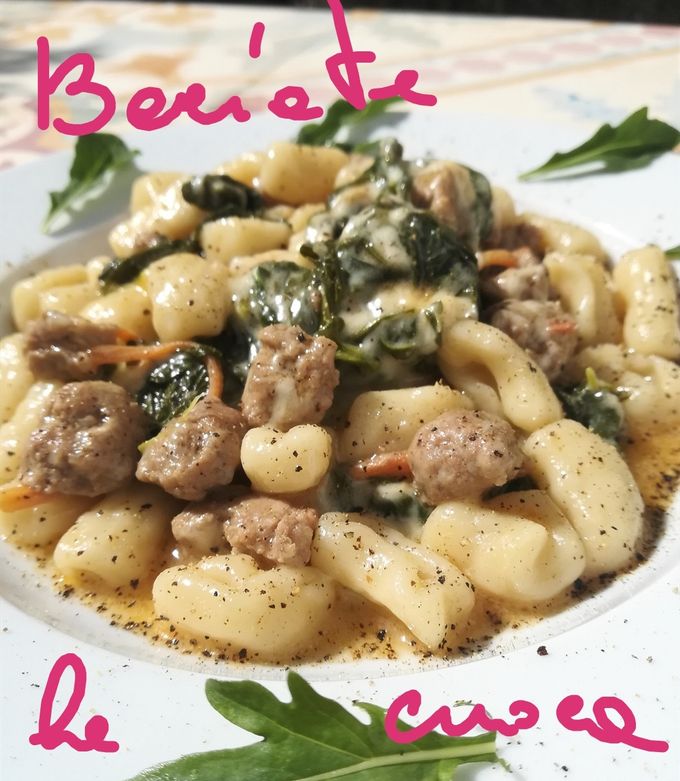 Foto di Gnocchetti con rucola, salsiccia e scamorza affumicata