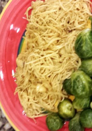 A picture of Yummy scallop noodle.