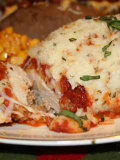 A picture of Quinoa Chicken Parmesan.