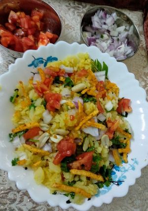 A picture of Poha with mix vegetables.