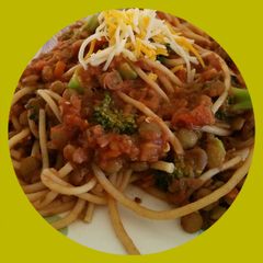 A picture of Spaghetti with "Meat" Sauce.