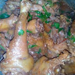 A picture of Kienyeji chicken.