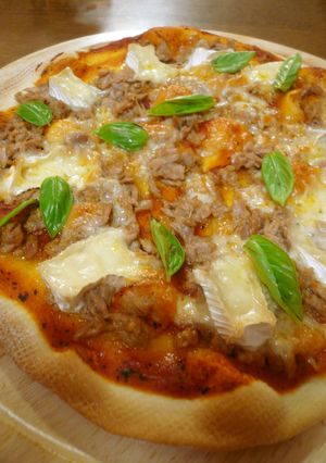 A picture of Crispy Pizza Dough.