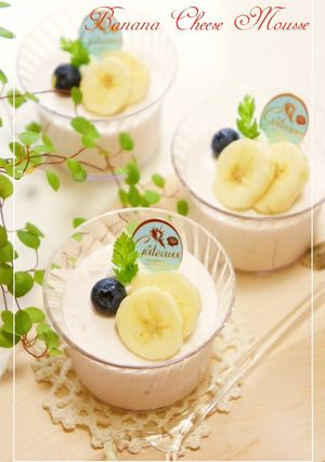 A picture of Strained Yogurt Banana and No-bake Cheese Mousse.