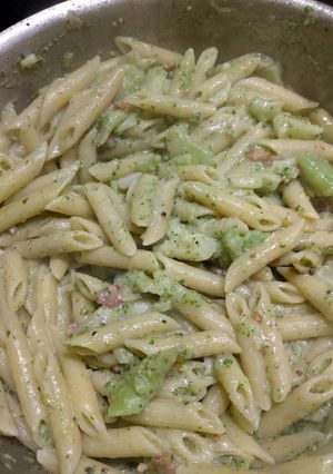A picture of Broccoli Pasta.