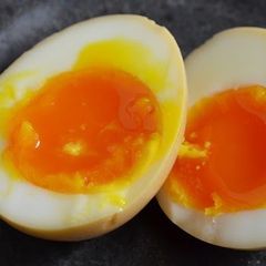 A picture of Easy Soft Boiled Eggs.