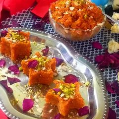 A picture of Gajar ka halwa.